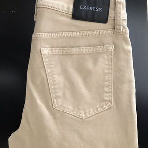 Express Khaki stretch Jeans. W29 L32